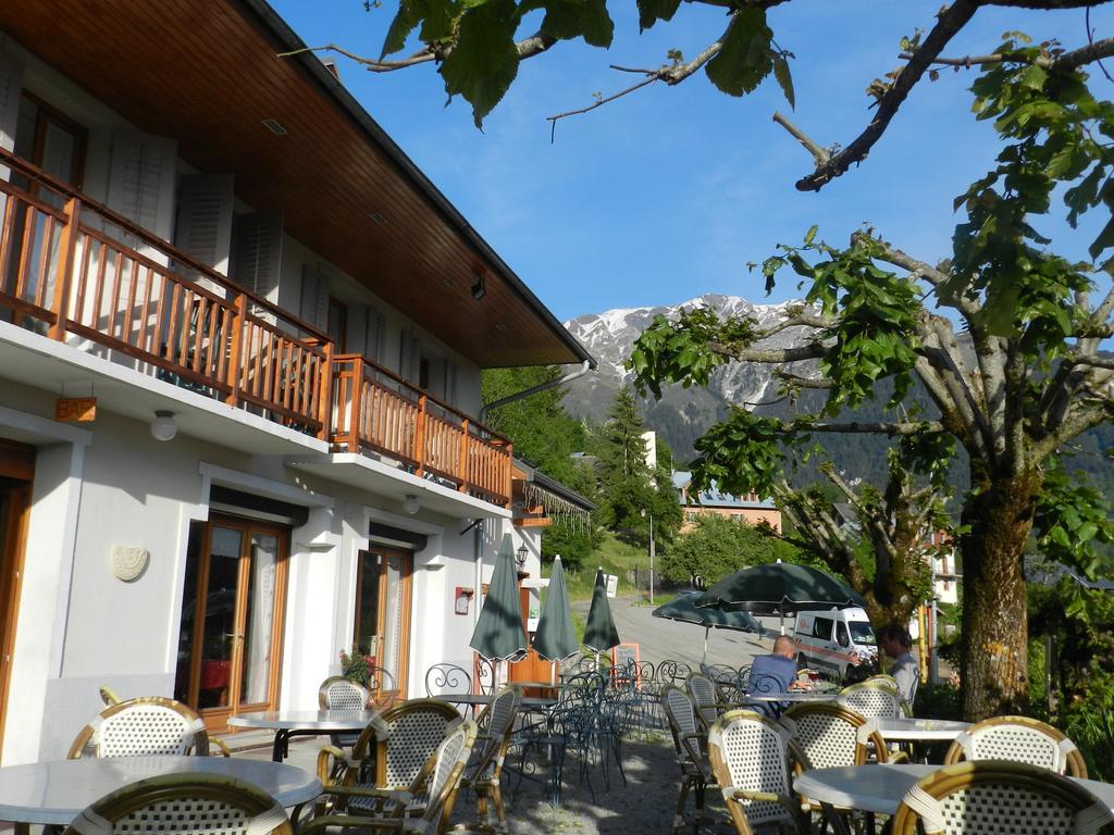 Hôtel Le Beauséjour Saint-François-Longchamp Exterior foto